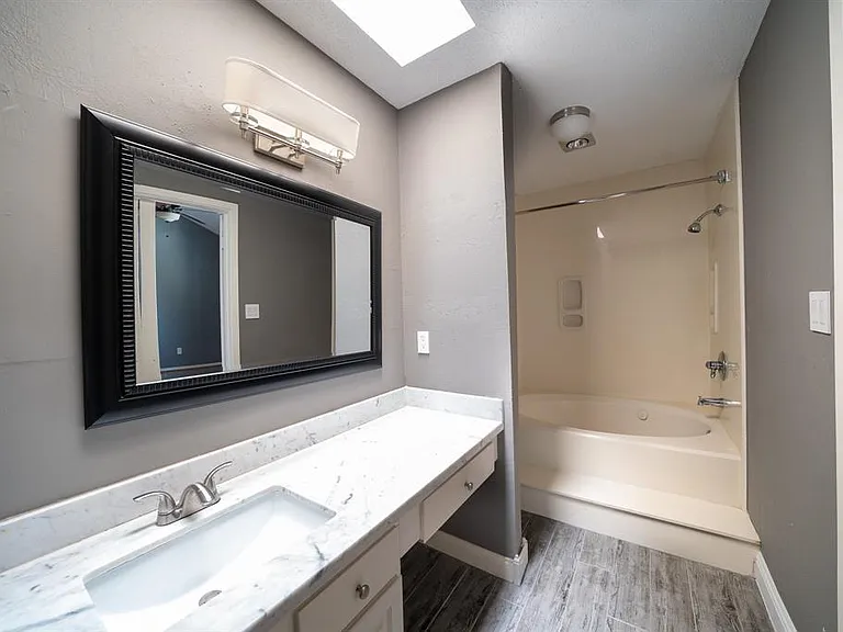 9400 Doliver Dr #34 — Photo 21