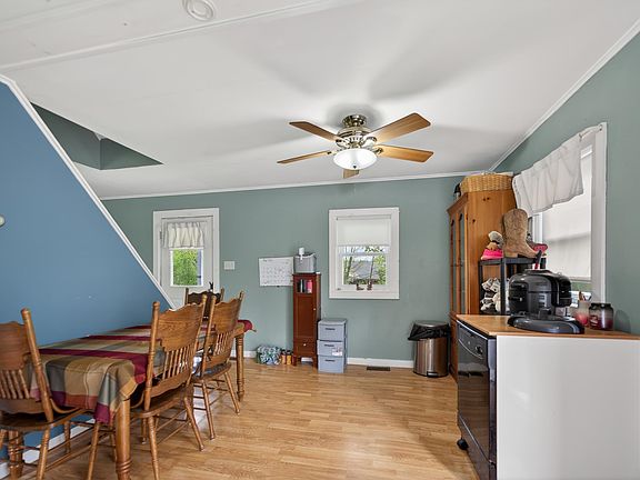 4th image of 2248 Burrington Hill Road