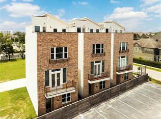 1022 Patterson St, Houston, TX 77007