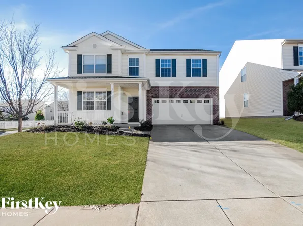 7421 Lamplighter Close Dr, Matthews, NC 28105