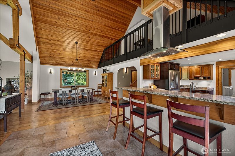 2nd image of 70 Alps Lane