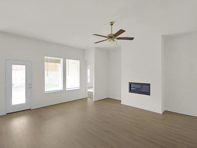1803 Sabina Dr — Photo 6