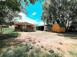 69 W Riverside, Mount Vernon, OR 97865