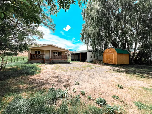 69 W Riverside, Mount Vernon, OR 97865