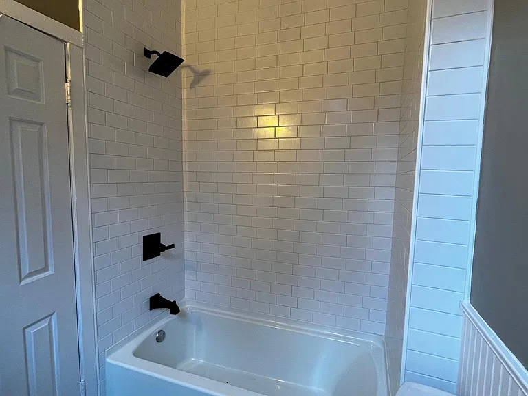 1229 S 6th St #3 — Photo 10