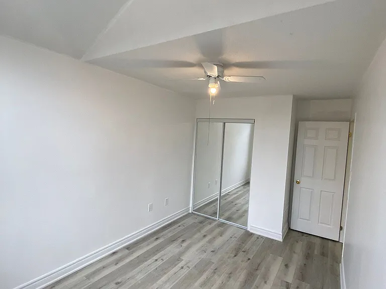 1430 Forest St — Photo 24