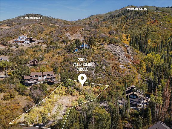 3rd image of 2300 Val Disere Circle
