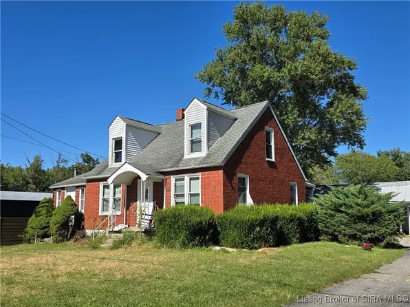 530 E Main Street, Pekin, IN 47165