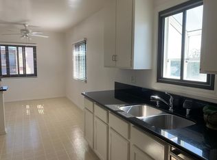 947 McCarthy Ct APT 3, El Segundo, CA 90245