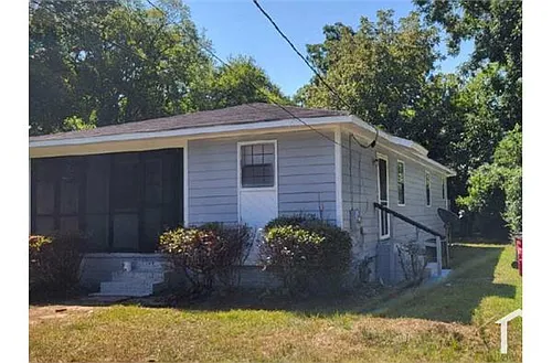757 Applewood St Photo 1