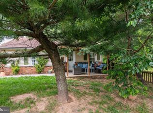 10300 Darnestown Rd, Rockville, MD 20850