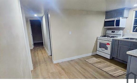 4th image of 2603 1/2 Lincoln Park Ave