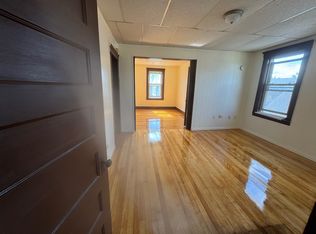 85 Stanton St #3, Worcester, MA 01605