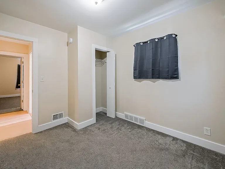 358 S Marshall St — Photo 17