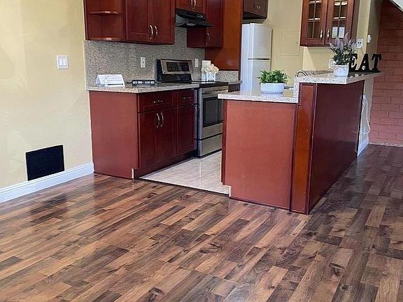 5th image of 847 Gilchrist Dr APT 3