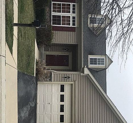 4th image of 210 Teapot Ct