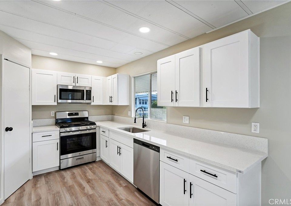 1st image of 30885 Palmetto Palm Ave