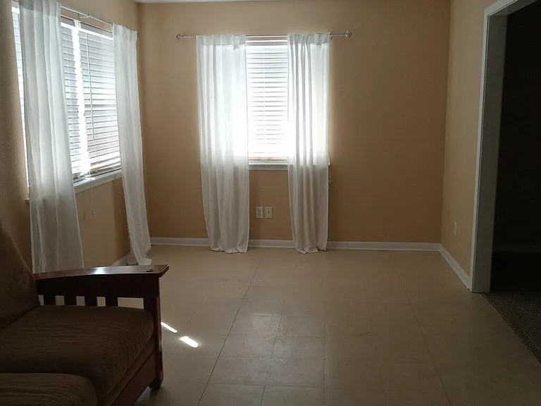 1715 Atlanta Ave #A — Photo 3