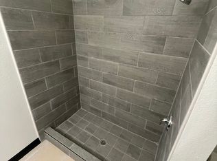 732 W Devonshire Ave APT B, Hemet, CA 92543