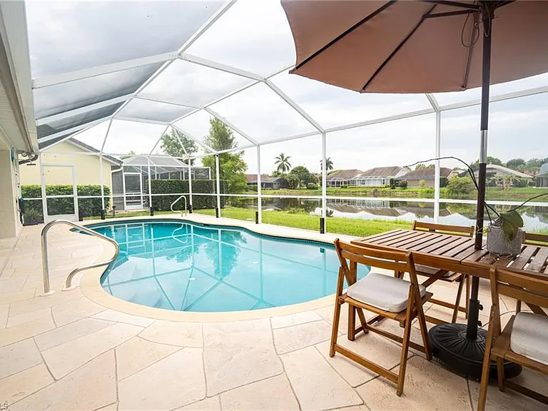 7712 Citrus Hill Ln — Photo 42