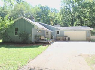 59217 Edna Rd, Mishawaka, IN 46544