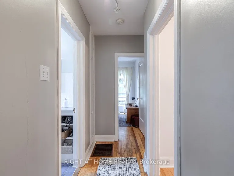 64 Royal York Rd — Photo 17