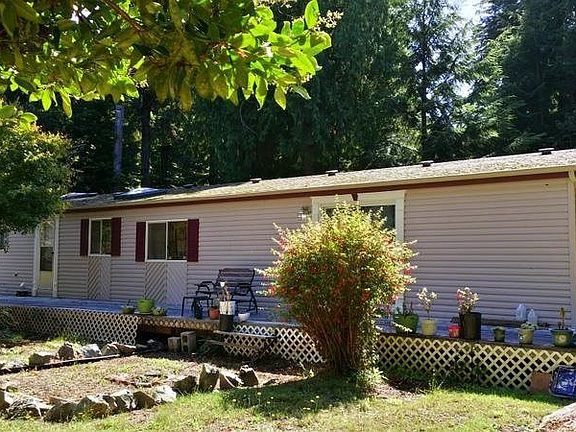 2nd image of 160 Colton Pl