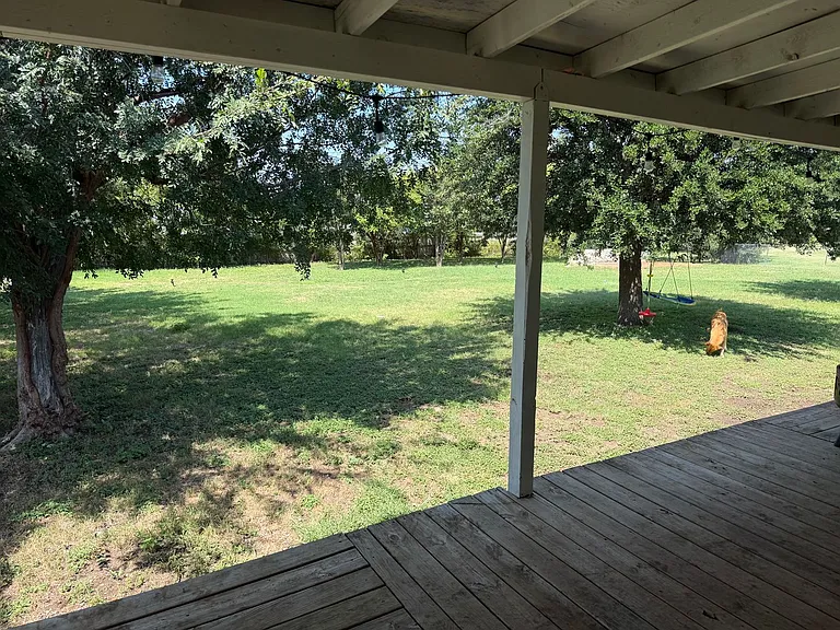 1707 Pontotoc Trce — Photo 3