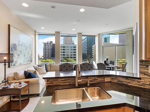 5th image of 500 Throckmorton St APT 612