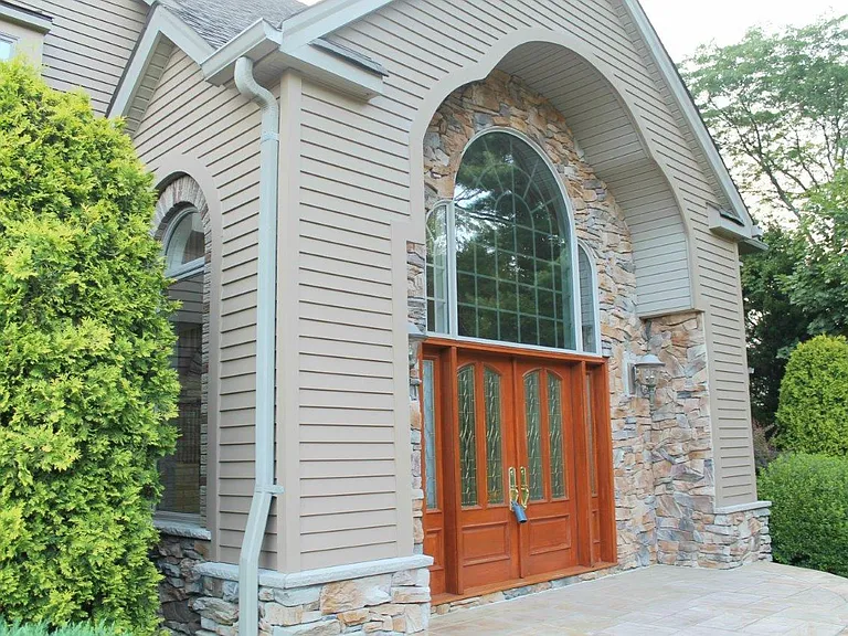 32 Topland Rd — Photo 16