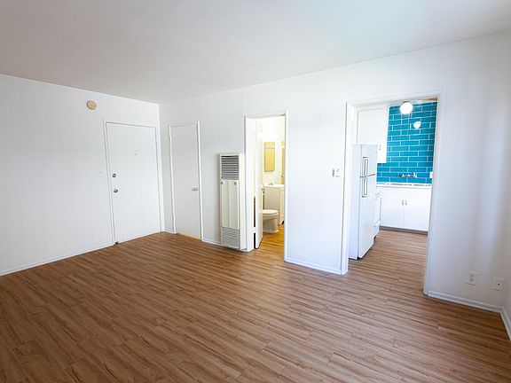 4th image of 1243 Federal Ave APT 105