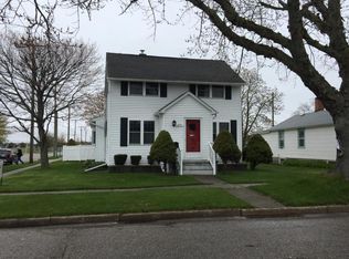 255 4th St, Harbor Beach, MI 48441