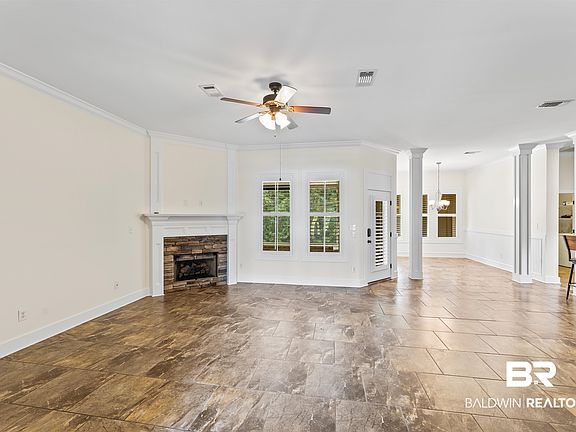 5th image of 32733 Curlew Ct