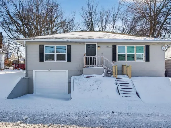 611 W 23rd St S, Independence, MO 64055