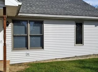 702 N Pursley St APT 4, Farmland, IN 47340