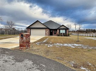 14948 N Tyler St, Tahlequah, OK 74464
