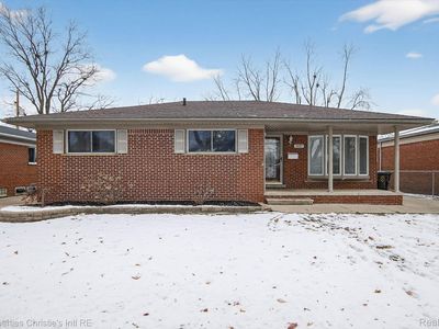 1807 Churchill Ave, Trenton, MI, 48183