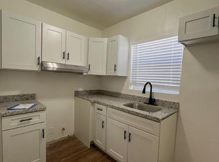 200 NW 13th St, Miami, FL 33136