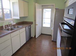 6600 Kitty Dr, Watauga, TX 76148