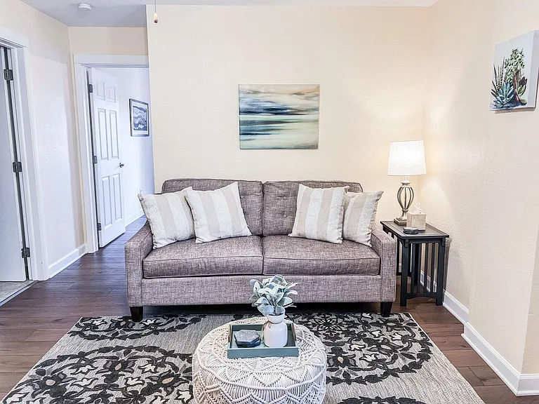 619 S 8th St #5 — Photo 9