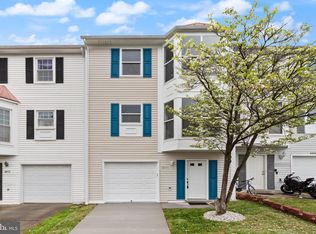 8971 Cannon Ridge Dr, Manassas, VA 20110