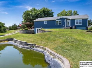 1663 140th Rd, Pleasant Dale, NE 68423