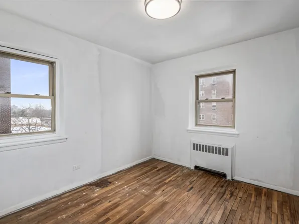 144-55 Melbourne Avenue image 10 of 18