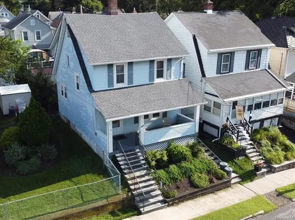 496 1st St, Newburgh, NY 12550
