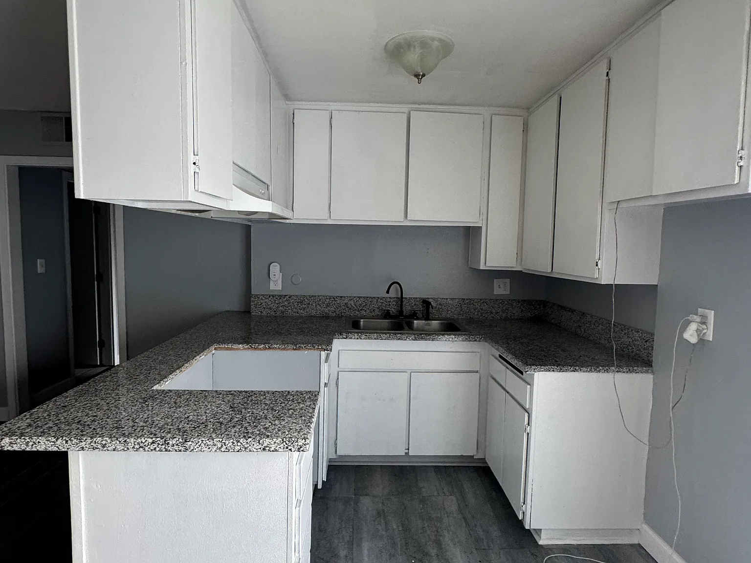 2 bed, $2,750 — Photo 3