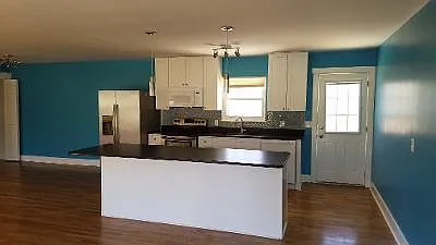 2918 Sprucewood Dr — Photo 2