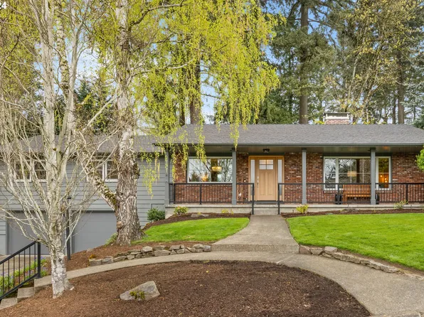 10835 SW Muirwood Dr, Portland, OR 97225