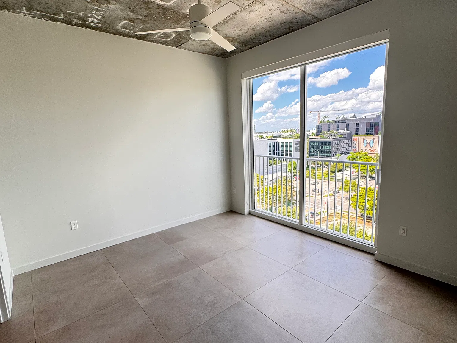 2 bed, 1080 sqft, $3,675 — Photo 4