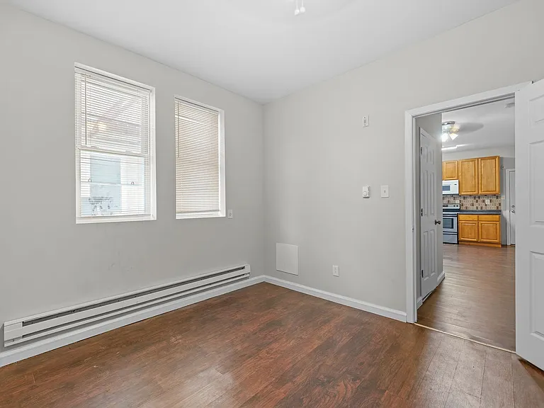 6709 Ogontz Ave — Photo 4