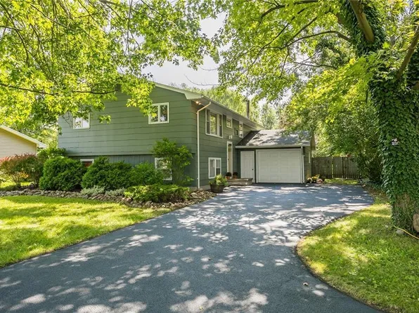 216 East Ave, Brockport, NY 14420